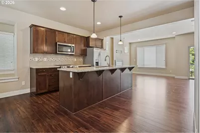 14323 SW Burlwood Ln, Beaverton, OR 97005 - Photo 6