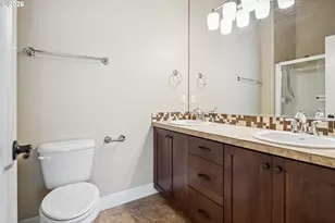 14323 SW Burlwood Ln, Beaverton, OR 97005 - Photo 24