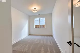 948 NE 17th Ave, Canby, OR 97013 - Photo 32
