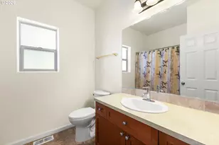 800 Zepher Wy, Molalla, OR 97038 - Photo 26