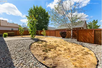 800 Zepher Way, Molalla, OR 97038 - Photo 36