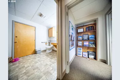 330 Washington St, Albany, OR 97321 - Photo 4