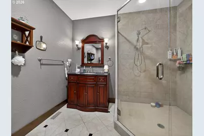 16431 SW Timberland Dr, Beaverton, OR 97007 - Photo 30