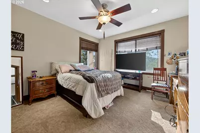 16431 SW Timberland Dr, Beaverton, OR 97007 - Photo 32