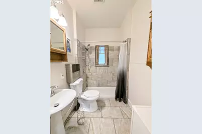 308 Adams Ave, La Grande, OR 97850 - Photo 10