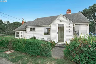 6984 NW Finisterre Ave, Yachats, OR 97498 - Photo 4