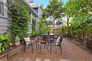 1710 NW Hoyt St, Portland, OR 97209 - Photo 34