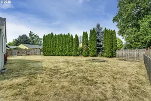 1412 Marlys Ct, Forest Grove, OR 97116 - Photo 26