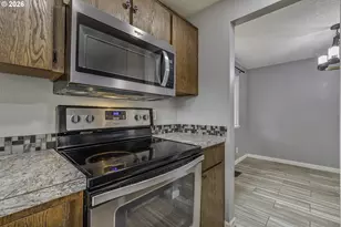 1412 Marlys Ct, Forest Grove, OR 97116 - Photo 8