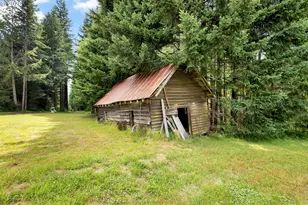211 Young Rd, Cook, WA 98605 - Photo 14