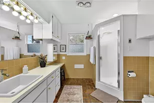 635 SE 55th Ave, Portland, OR 97215 - Photo 14