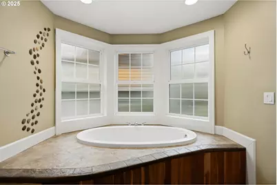 602 Frankton Rd, Hood River, OR 97031 - Photo 36