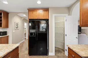 602 Frankton Rd, Hood River, OR 97031 - Photo 16