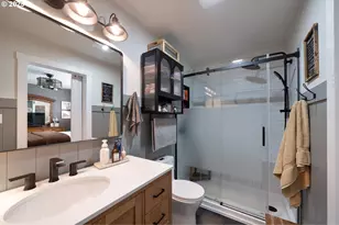 4009 Filbert St, Tillamook, OR 97141 - Photo 14