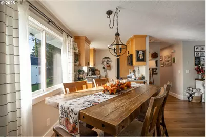 4009 Filbert St, Tillamook, OR 97141 - Photo 6