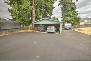 9017 NW 21st Ave, Vancouver, WA 98665 - Photo 4