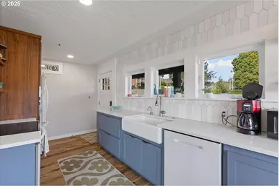 4692 NE I Ave, Neotsu, OR 97364 - Photo 12