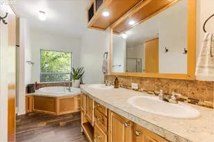 864 Spencer Rd, Toledo, WA 98591 - Photo 10