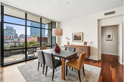 1025 NW Couch St #511, Portland, OR 97209 - Photo 12