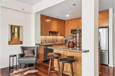 1025 NW Couch St #511, Portland, OR 97209 - Photo 14