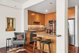 1025 NW Couch St, Portland, OR 97209 - Photo 14