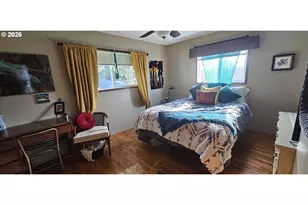 1123 SE Hawthorne Dr, Roseburg, OR 97470 - Photo 20