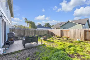 3397 Oak St, Florence, OR 97439 - Photo 46