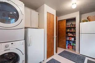 894 Colwell Hill Ln, Roseburg, OR 97471 - Photo 34