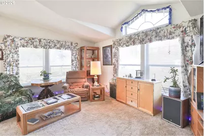 87676 Territorial Hwy, Veneta, OR 97487 - Photo 2