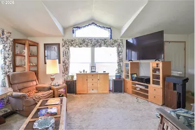 87676 Territorial Hwy, Veneta, OR 97487 - Photo 6