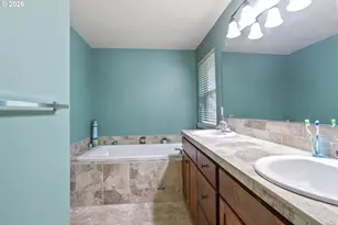 179 Crestwood St, Fairview, OR 97024 - Photo 8