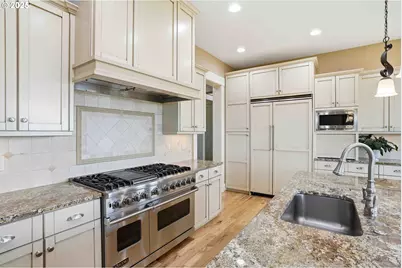 1016 SE 64th Ct, Vancouver, WA 98661 - Photo 14