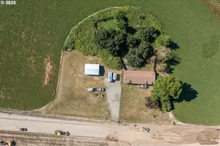 1252 Ellingson Rd, Albany, OR 97322 - Photo 2