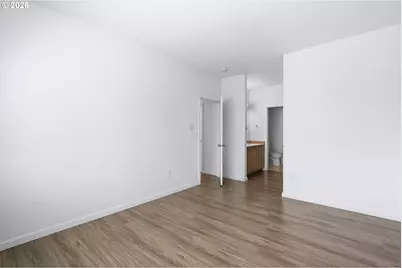 14635 SW Beard Rd #102, Beaverton, OR 97007 - Photo 20