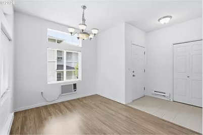 14635 SW Beard Rd #102, Beaverton, OR 97007 - Photo 6