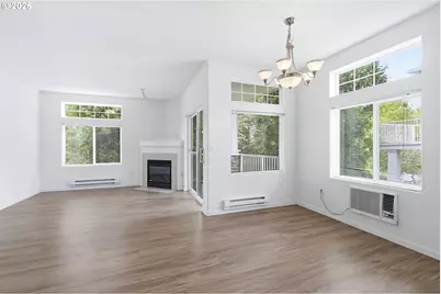 14635 SW Beard Rd #102, Beaverton, OR 97007 - Photo 4