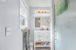 1380 SE 64th Ct, Hillsboro, OR 97123 - Photo 24