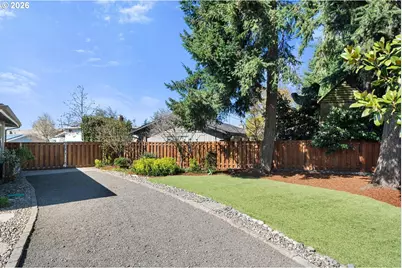 18588 SW Cascadia Ct, Beaverton, OR 97078 - Photo 36