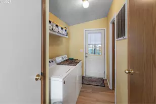 2350 N Terry St, Eugene, OR 97402 - Photo 22