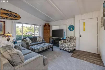 1602 NE Riverside Dr #37, McMinnville, OR 97128 - Photo 4