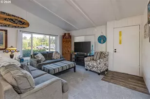 1602 NE Riverside Dr, McMinnville, OR 97128 - Photo 4