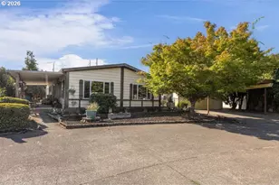 1602 NE Riverside Dr, McMinnville, OR 97128 - Photo 2