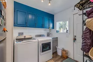 1602 NE Riverside Dr, McMinnville, OR 97128 - Photo 10