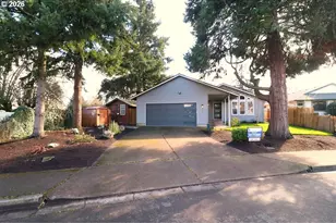 77 Shady Loop, Springfield, OR 97477 - Photo 1