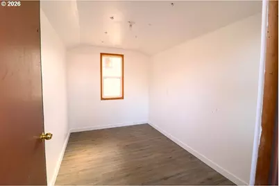 77 Shady Loop, Springfield, OR 97477 - Photo 30