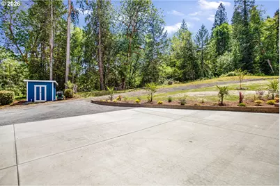 252 Wake Robin Ln, Longview, WA 98632 - Photo 38