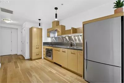 3601 S River Pkwy #702, Portland, OR 97239 - Photo 8