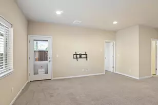 7293 NW 168th Ave, Portland, OR 97229 - Photo 36