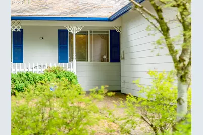 1761 SW Songbird St, McMinnville, OR 97128 - Photo 8