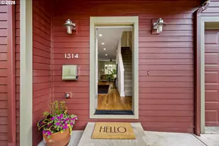 1314 NE Junior St, Portland, OR 97211 - Photo 4